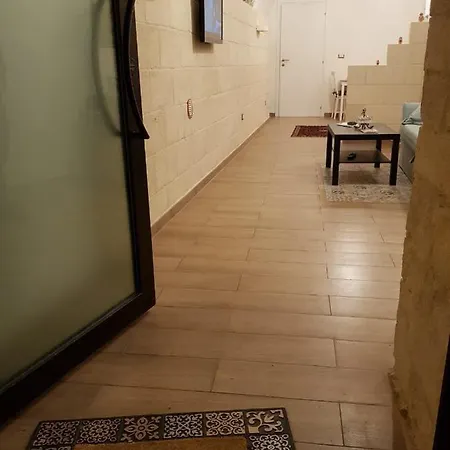 10 E Lode Apartment *